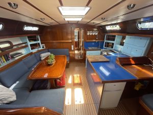 salon, Bavaria 50 Cruiser, sailboat for sale