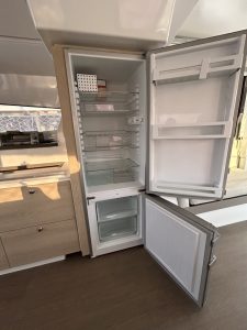 interior, Bali 4.1, catamaran for sale