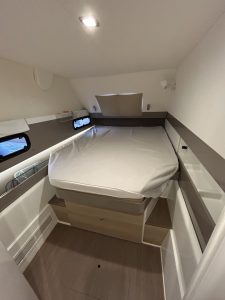 bed, Bali 4.1, catamaran for sale