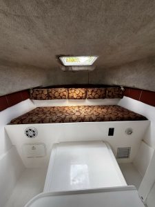 bed, Pro Sports, trawler for sale