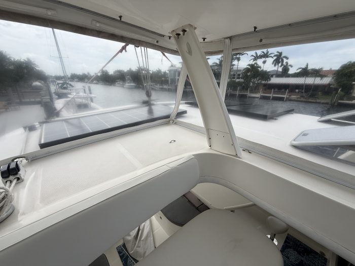 helm, Leopard 46, catamaran for sale