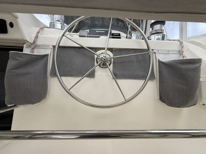 helm, Leopard 46, catamaran for sale