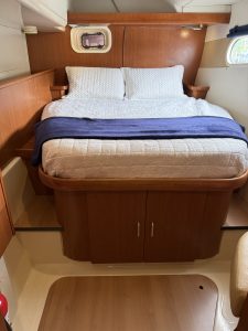 bed, Leopard 46, catamaran for sale