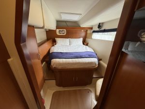 bed, Leopard 46, catamaran for sale