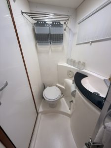bath, Leopard 46, catamaran for sale