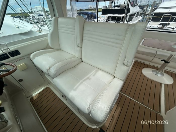 cockpit, Sea Ray, trawler for sale
