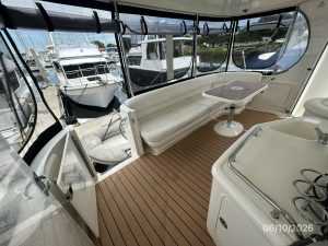 cockpit, Sea Ray, trawler for sale