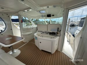 helm, Sea Ray, trawler for sale