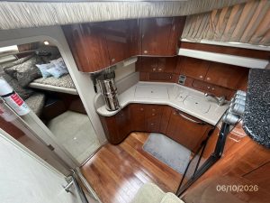 interior, Sea Ray, trawler for sale