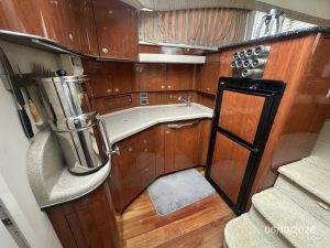 interior, Sea Ray, trawler for sale