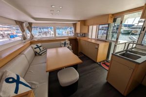 salon, Lagoon 450, catamaran for sale