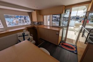 salon, Lagoon 450, catamaran for sale
