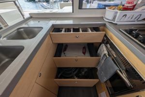 interior, Lagoon 450, catamaran for sale