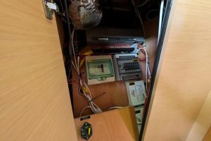 electrical, Lagoon 450, catamaran for sale