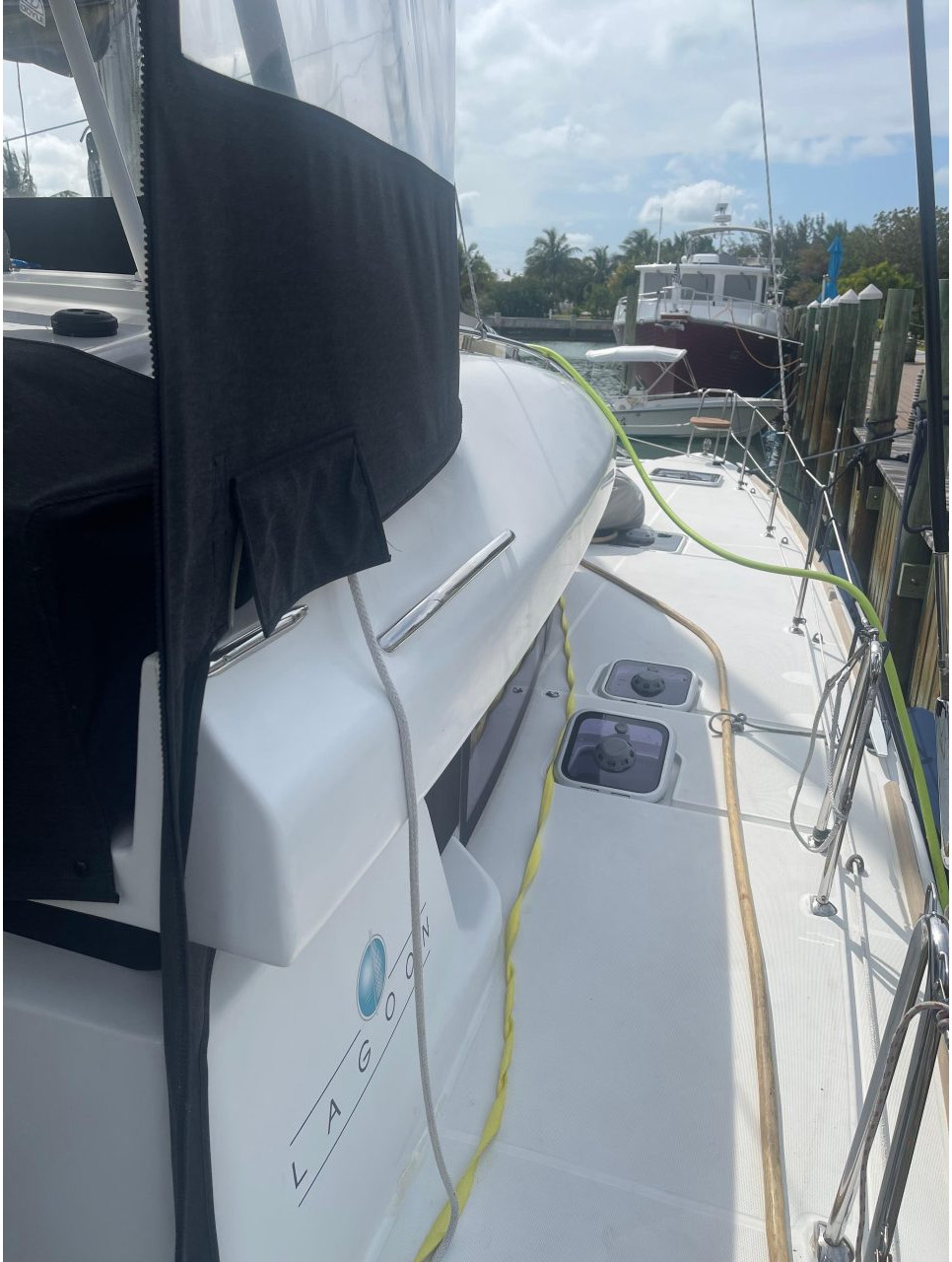 deck, Lagoon 450, catamaran for sale