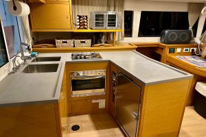 interior, Lagoon 450, catamaran for sale