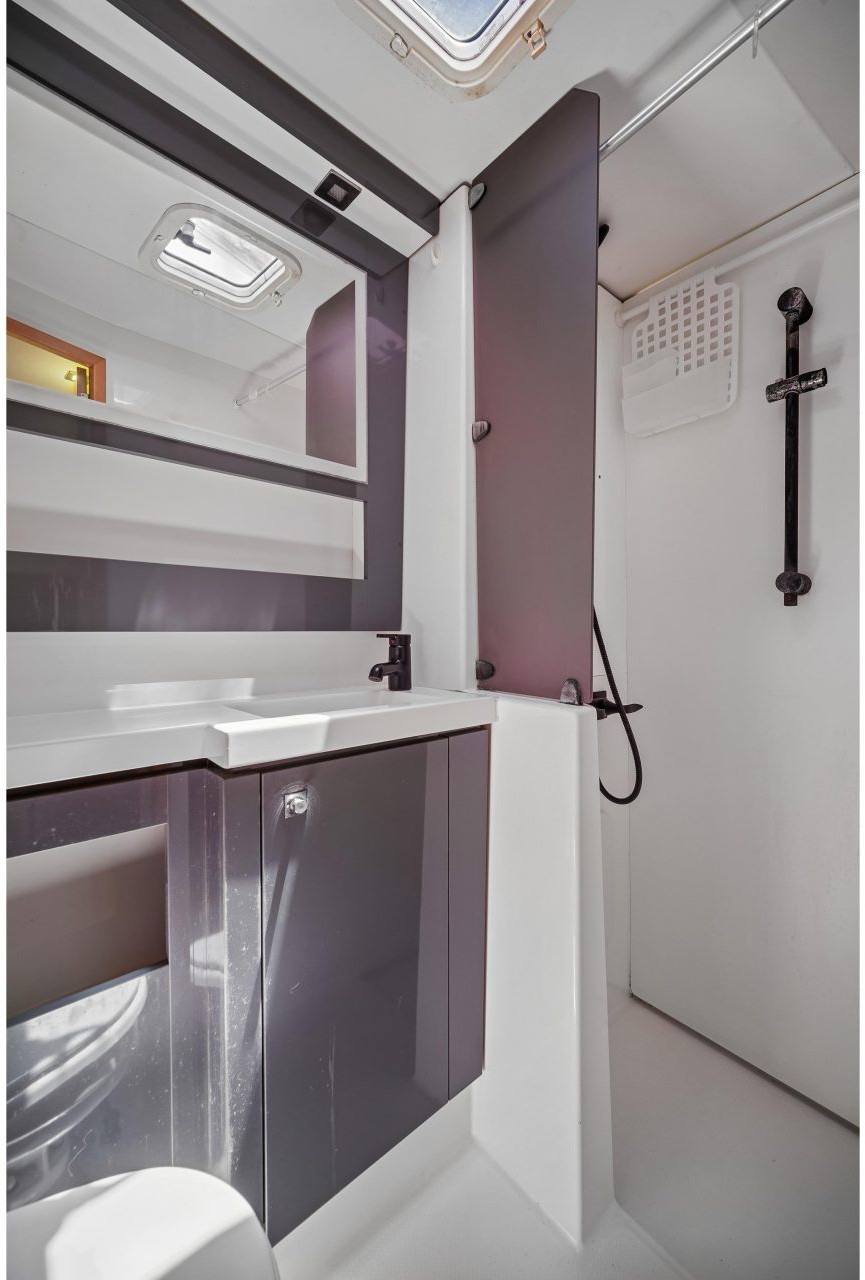 bath, FP 44 Helia, catamaran for sale