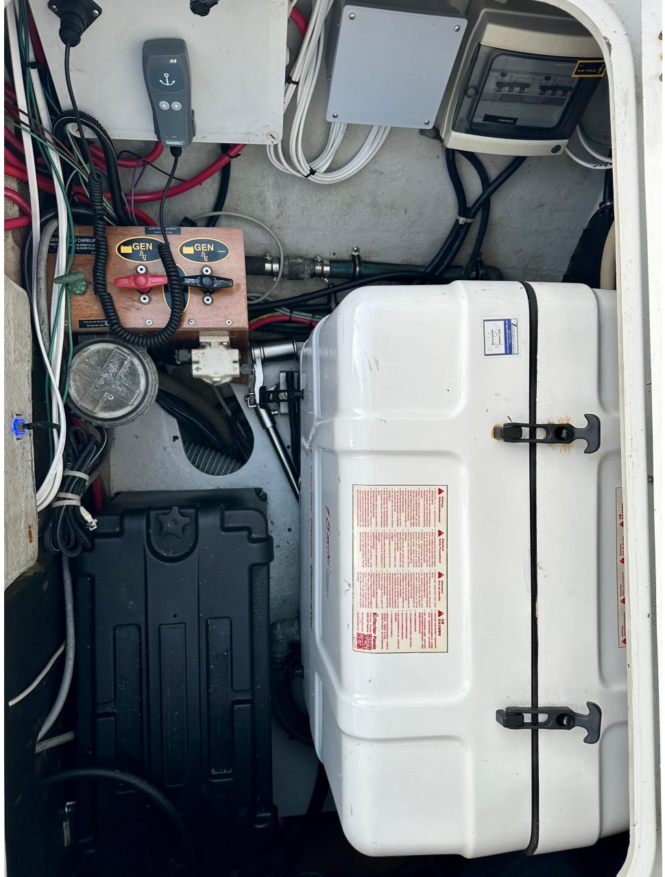 electrical, Lagoon 450, catamaran for sale