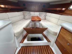 salon, MJM, trawler for sale