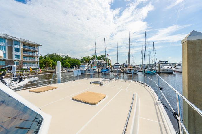 deck, Maine Cat P-47, power catamaran for sale