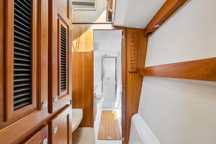 interior, Maine Cat P-47, power catamaran for sale