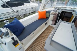 cockpit, Beneteau 45 Oceanis, sailboat for sale