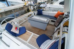 cockpit, Beneteau 45 Oceanis, sailboat for sale