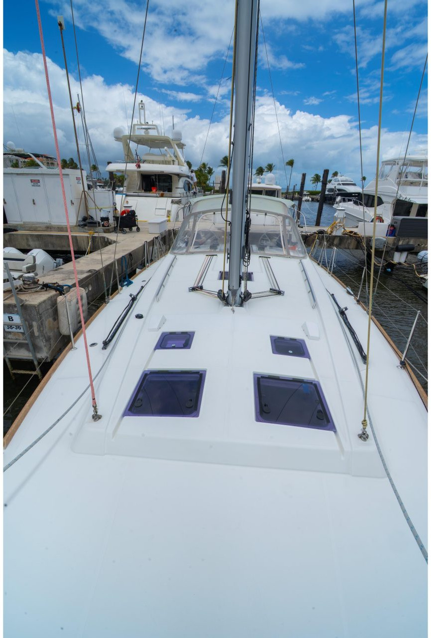 deck, Beneteau 45 Oceanis, sailboat for sale