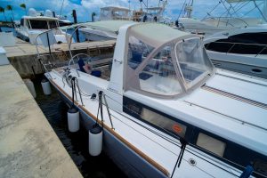 helm, Beneteau 45 Oceanis, sailboat for sale