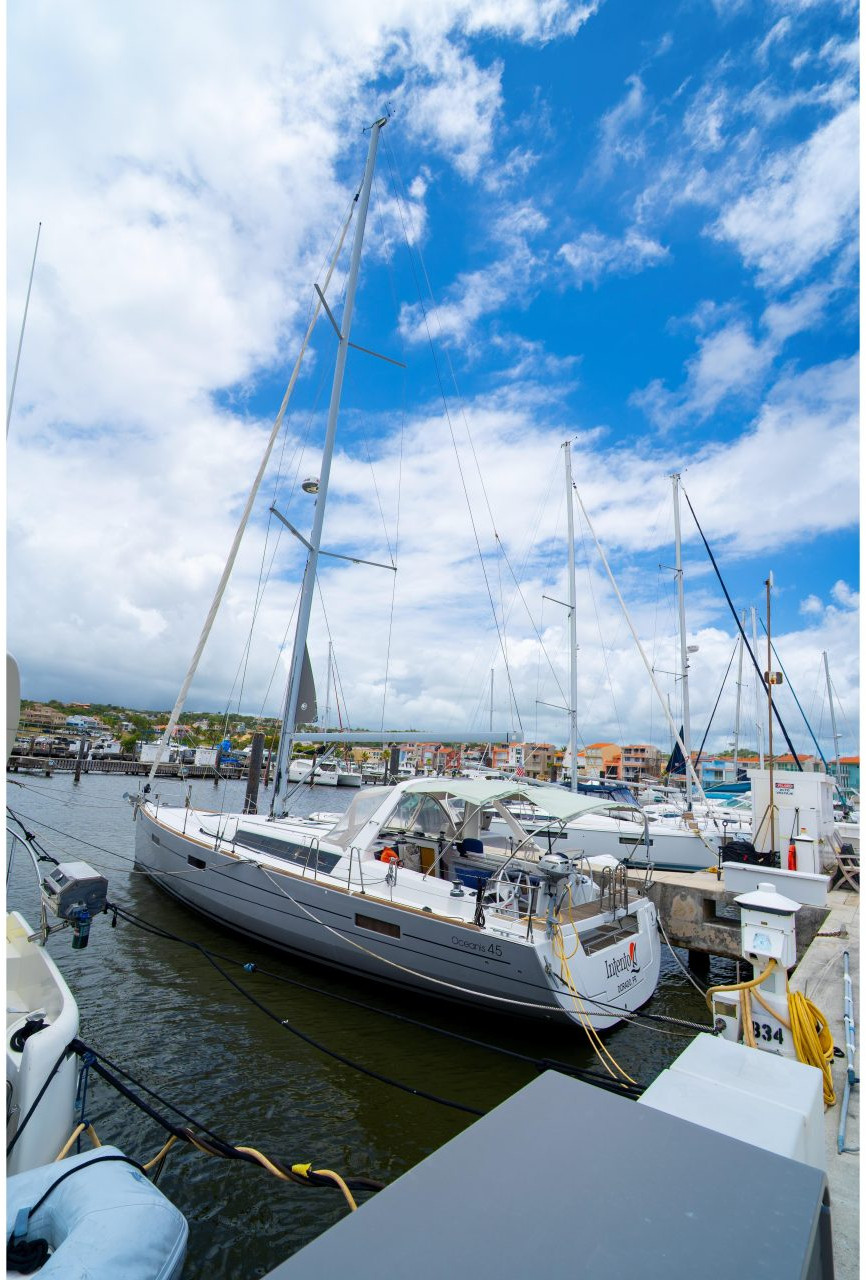 exterior, Beneteau 45 Oceanis, sailboat for sale