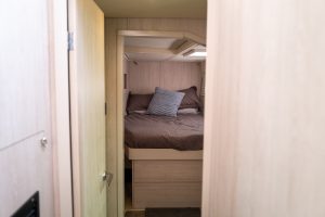 bed, Leopard 48, catamaran for sale