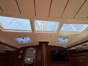 salon, Beneteau 473 Oceanis, sailboat for sale
