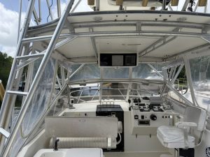 cockpit, Carolina Classic 28, trawler for sale