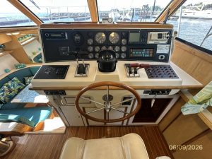 navigation station, Custom, trawler for sale