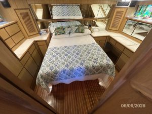 bed, Custom, trawler for sale