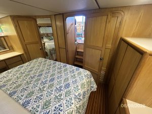 bed, Custom, trawler for sale