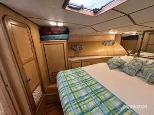 bed, Custom, trawler for sale