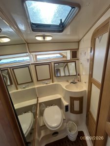 bath, Custom, trawler for sale