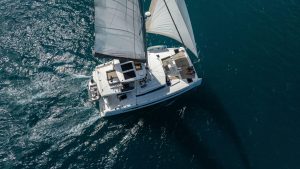 underway, Bali 5.4, catamaran for sale