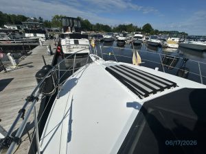 deck, Carver 430, trawler for sale