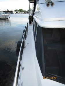 deck, Carver 430, trawler for sale
