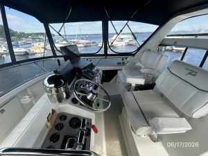 helm, Carver 430, trawler for sale