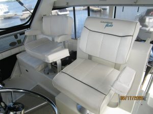 helm, Carver 430, trawler for sale