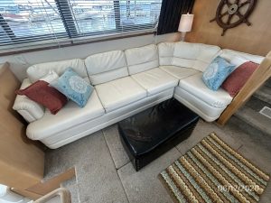 salon, Carver 430, trawler for sale