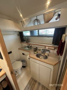 bath, Carver 430, trawler for sale