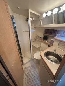 bath, Carver 430, trawler for sale