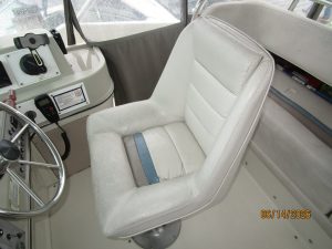 helm, Cruisers 4280, trawler for sale