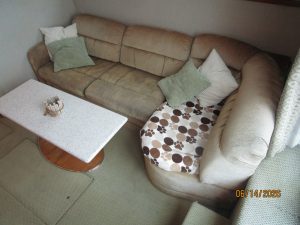 salon, Cruisers 4280, trawler for sale