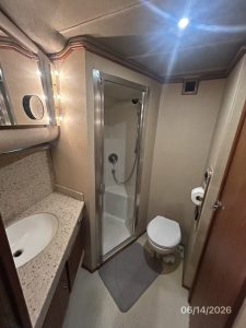 bath, Cruisers 4280, trawler for sale