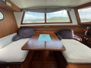 salon, Challenger 42, sailboat for sale